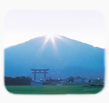 三輪山